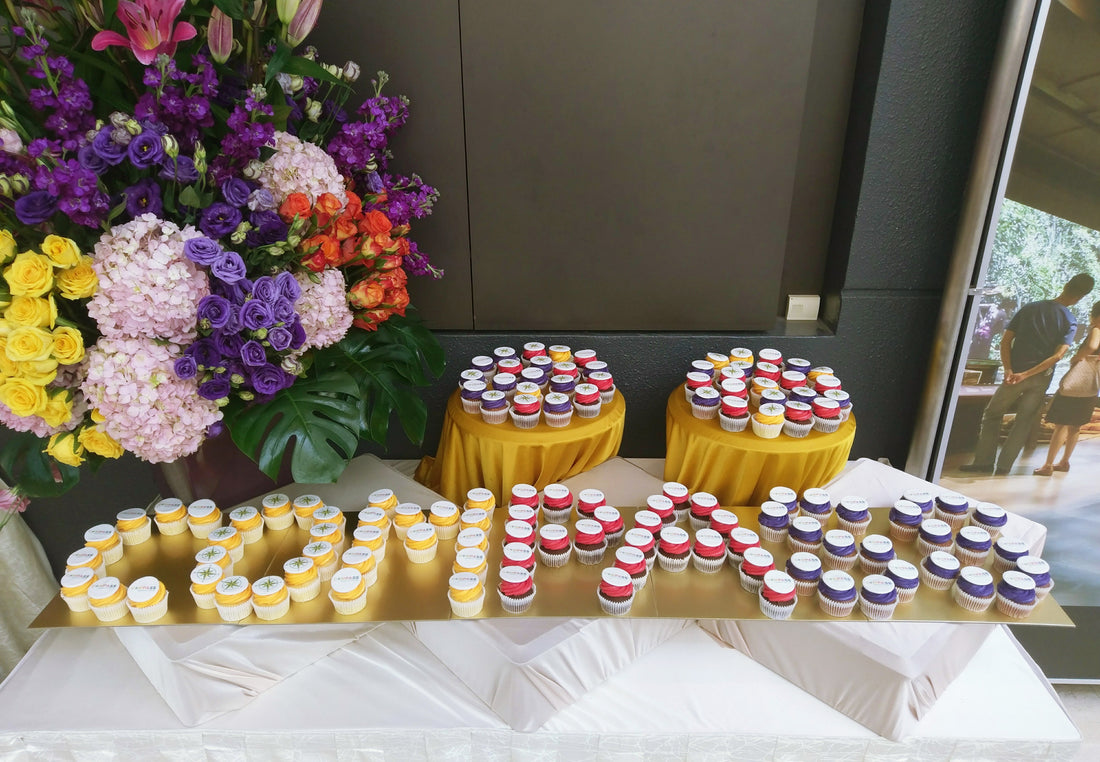 image photo print cupcakes coloured frosting