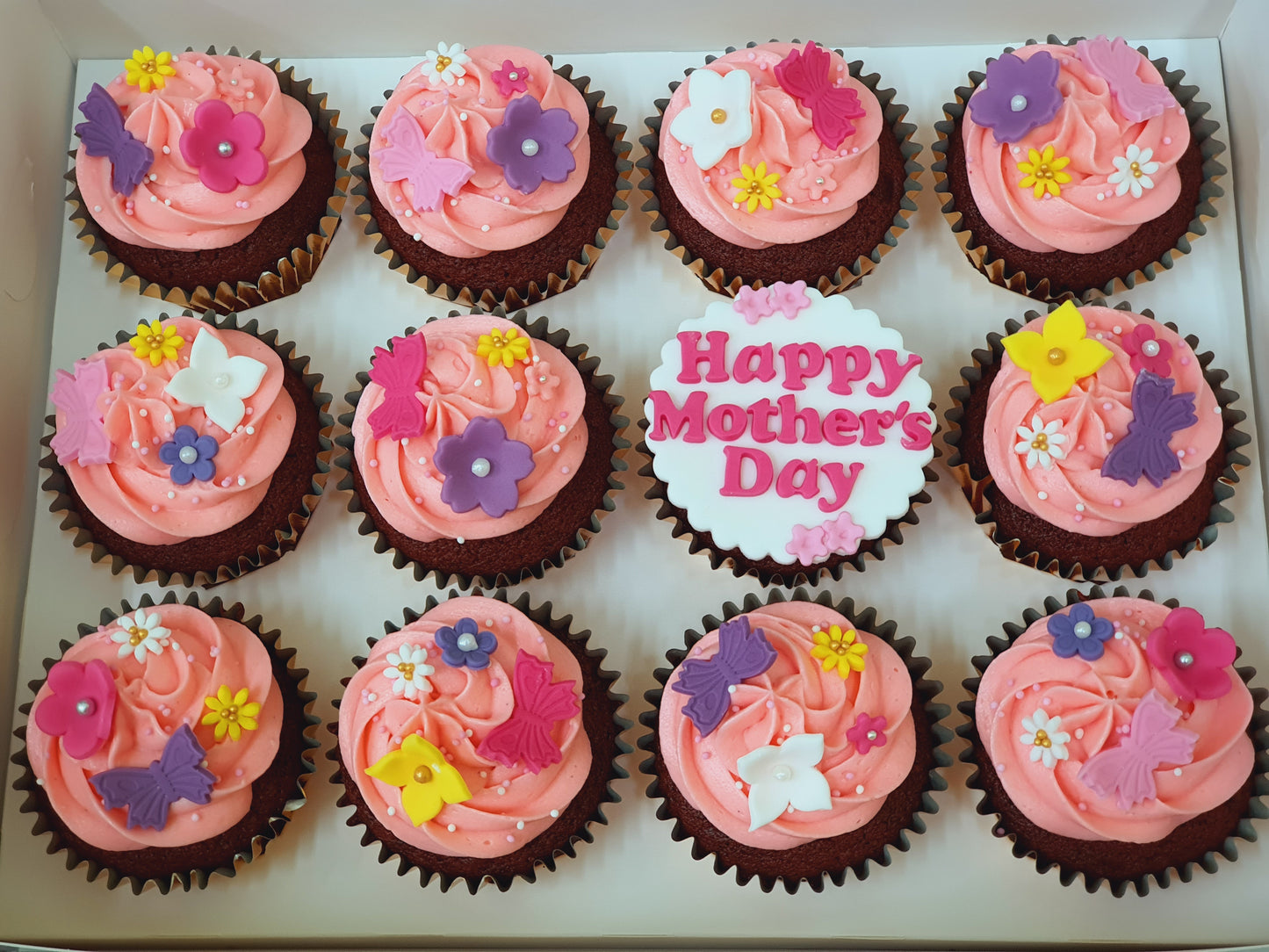 Floral Cupcakes (Box of 12)